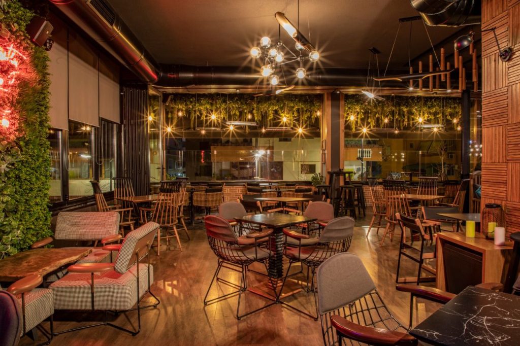 Dodo Lounge, Fier: dizajn interieri nga Claud Architects, foto 5