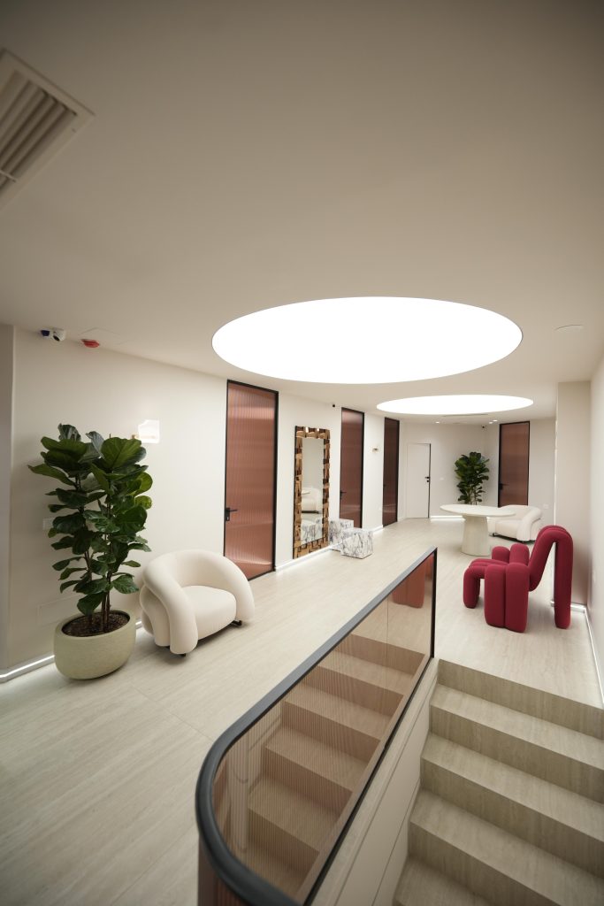 La Perla, Tiranë: dizajn interieri nga Claud Architects, foto 5